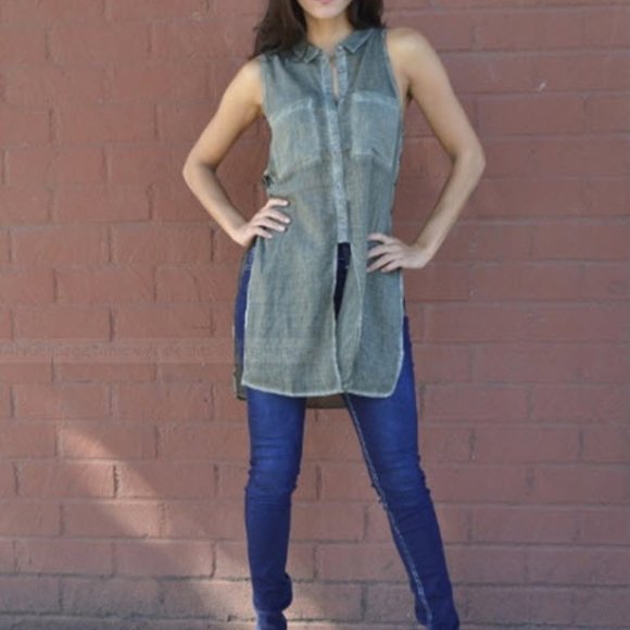DONATED - Picture 1 of 6